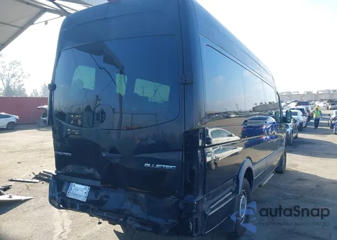 2016 Mercedes-Benz Sprinter 2500 High Roof from USA, damaged, VIN WDZPE8CD1GP201999